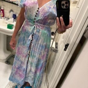 Tie-dye, backless dress